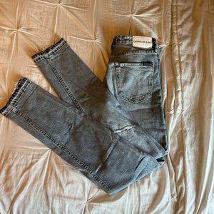 Calvin Klein light wash skinny jeans